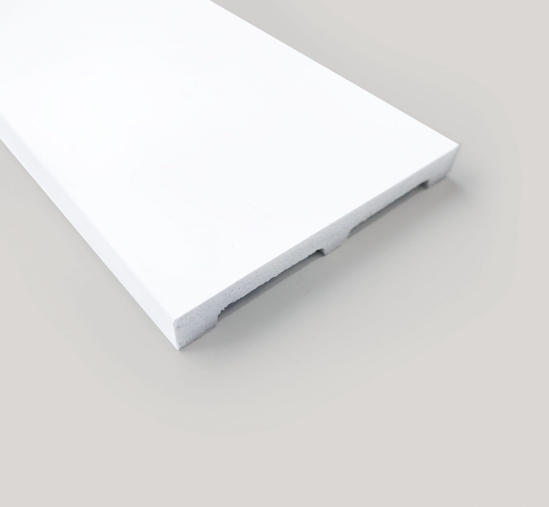 01-rodapie_moldura_66x13_dioco